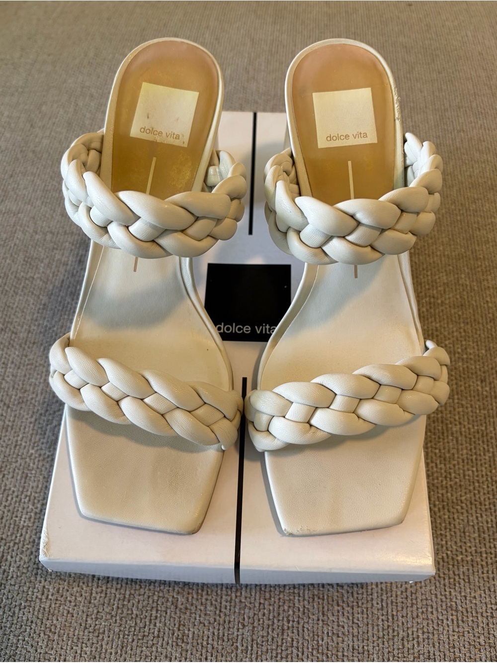 Dolce Vita Ivory Paily Block Heels - Picture 4 of 6